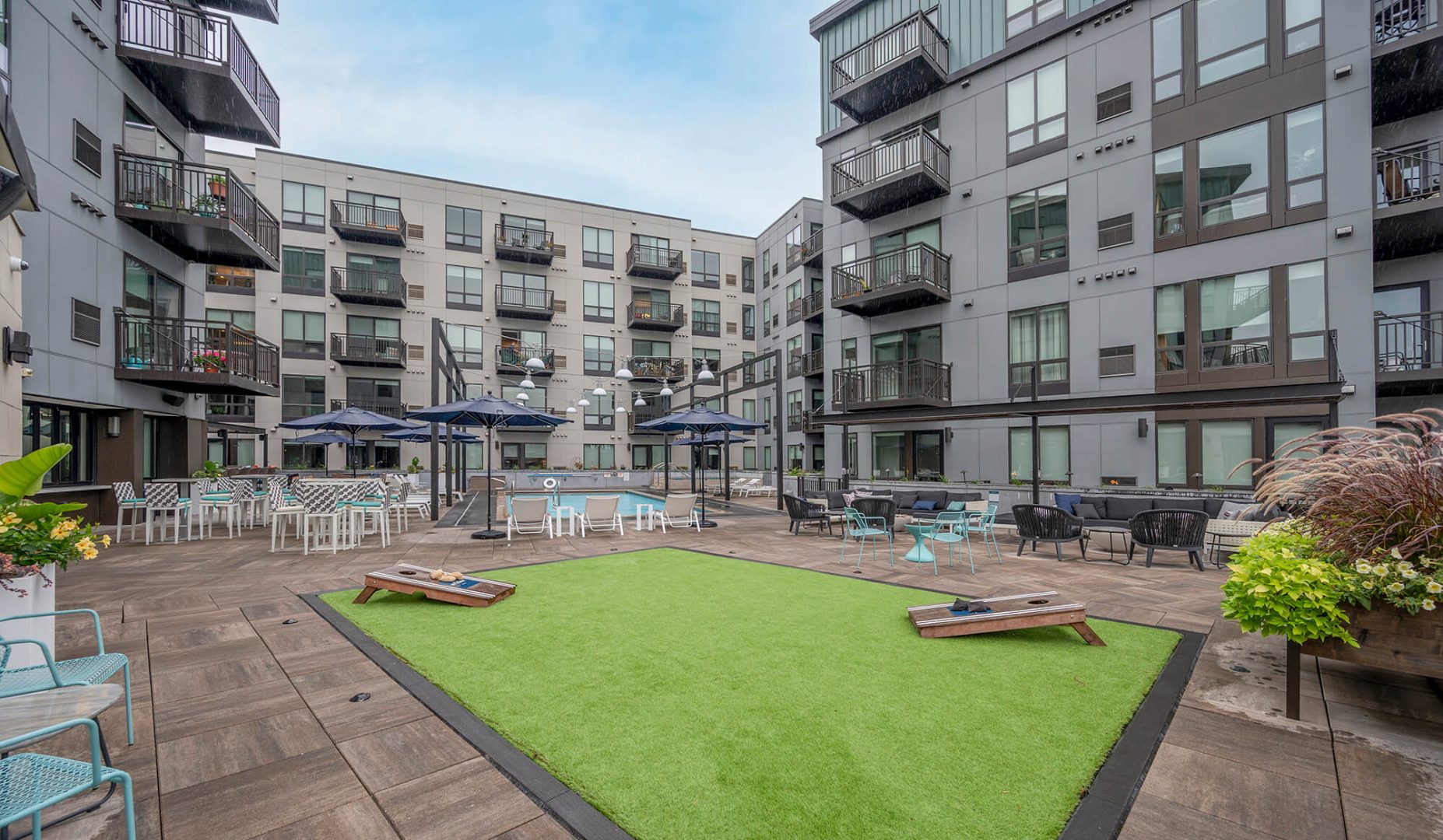 55+ Senior Living Community in Edina, MN | Avidor Edina