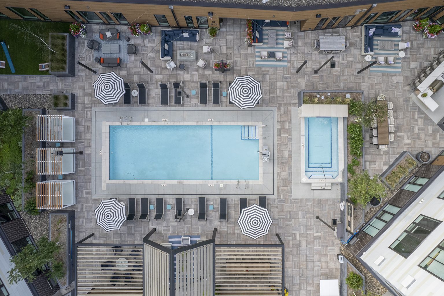 Luxury Senior Living Apartments in MN Avidor